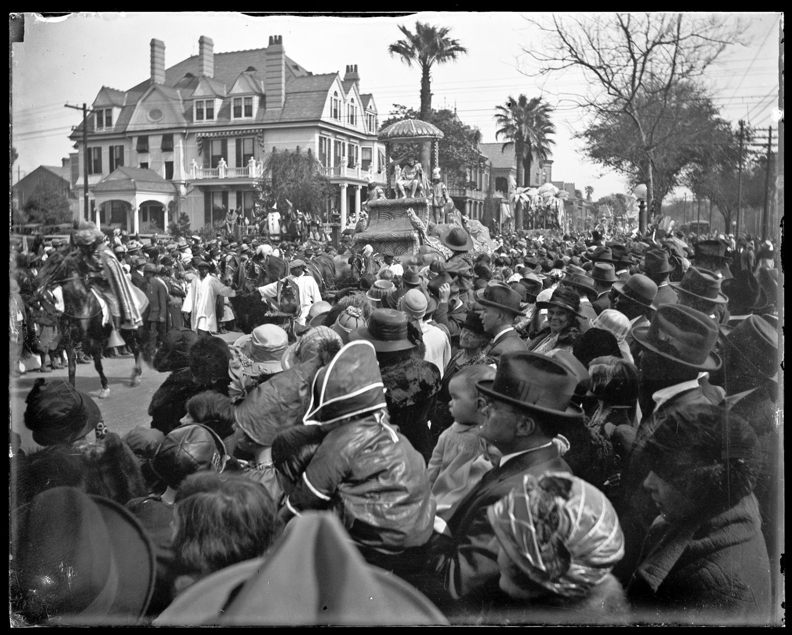 King's float on St. Charles Ave.